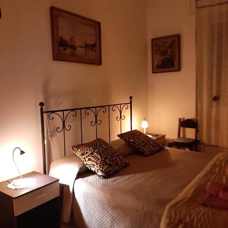Hotel Locazione Turistica Poker D'Assi Verona Exterior foto